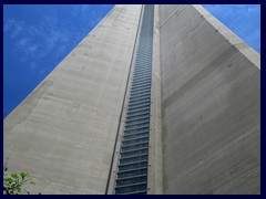 CN Tower 16 - looking up